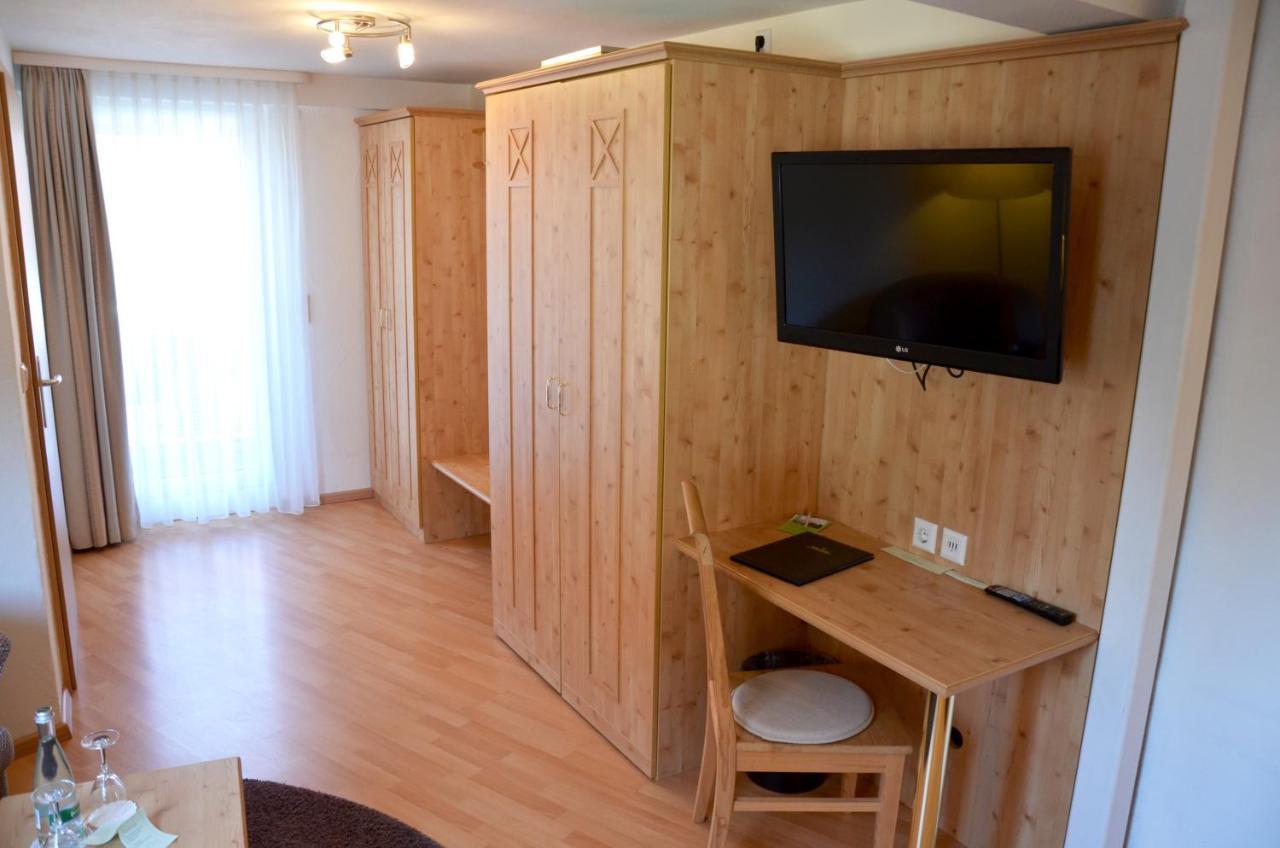 Gasthof Zur Traube Buehl  Luaran gambar